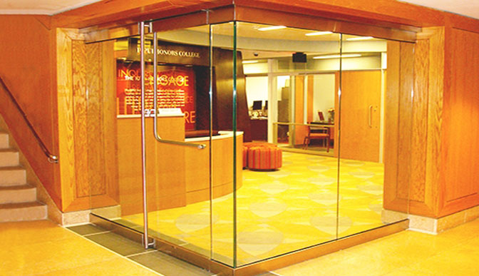 Coral All-Glass Entrance Installation